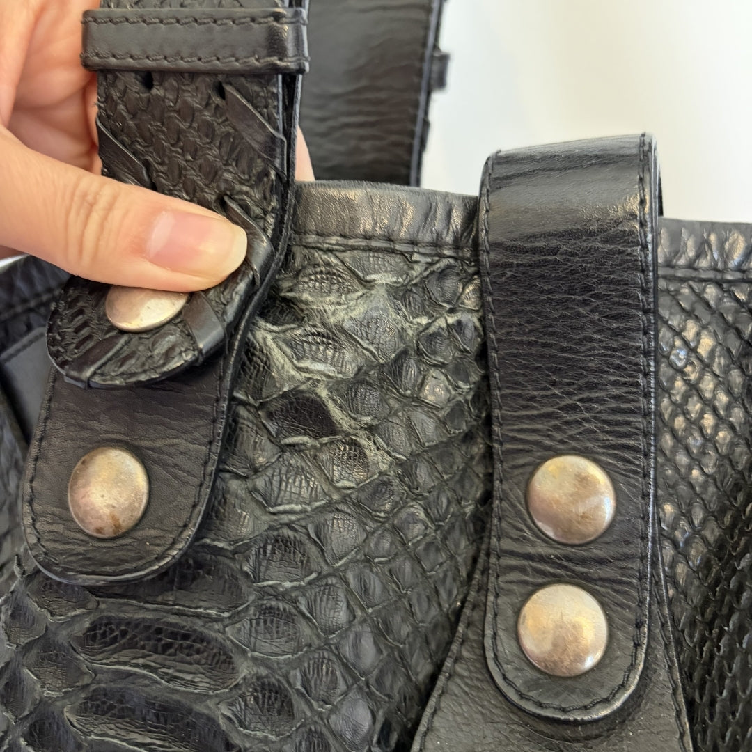 Chloe Silverado Black Python