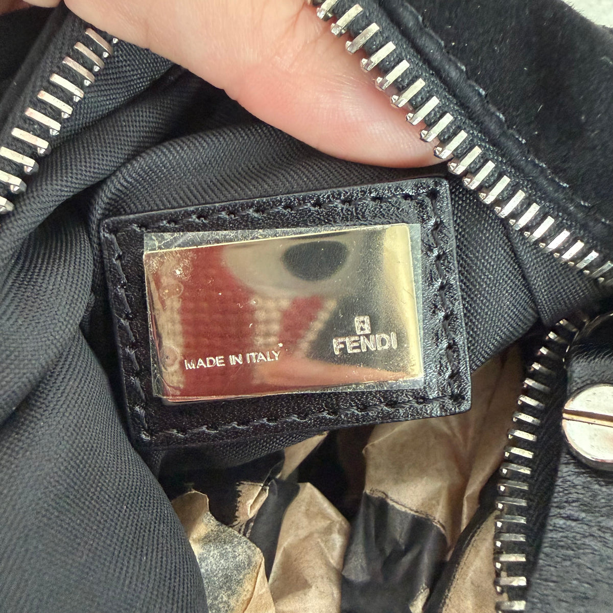 Fendi Oyster Bag Black Suede Preview