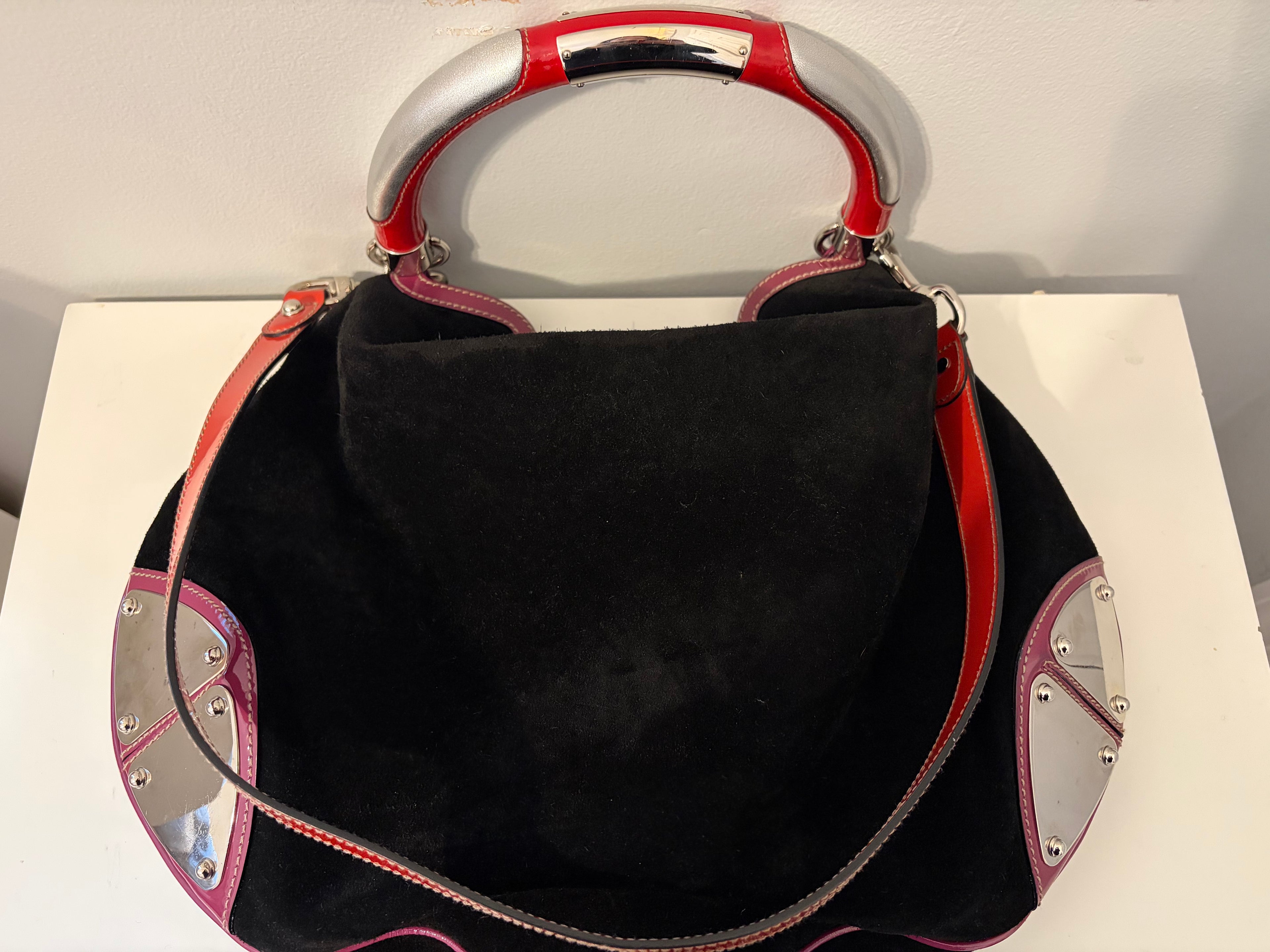 Gucci Indy Black Suede