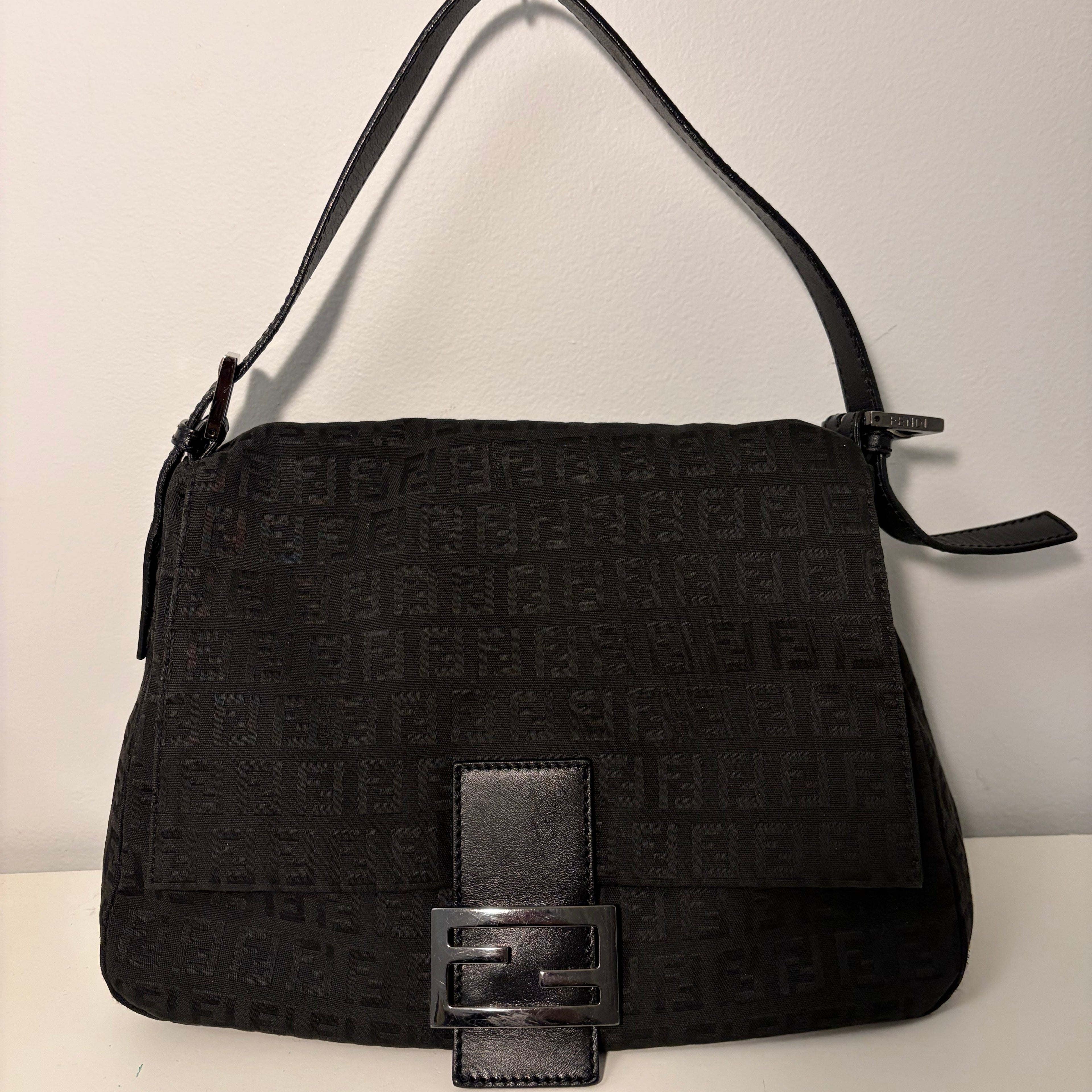 Fendi Mama Baguette Black