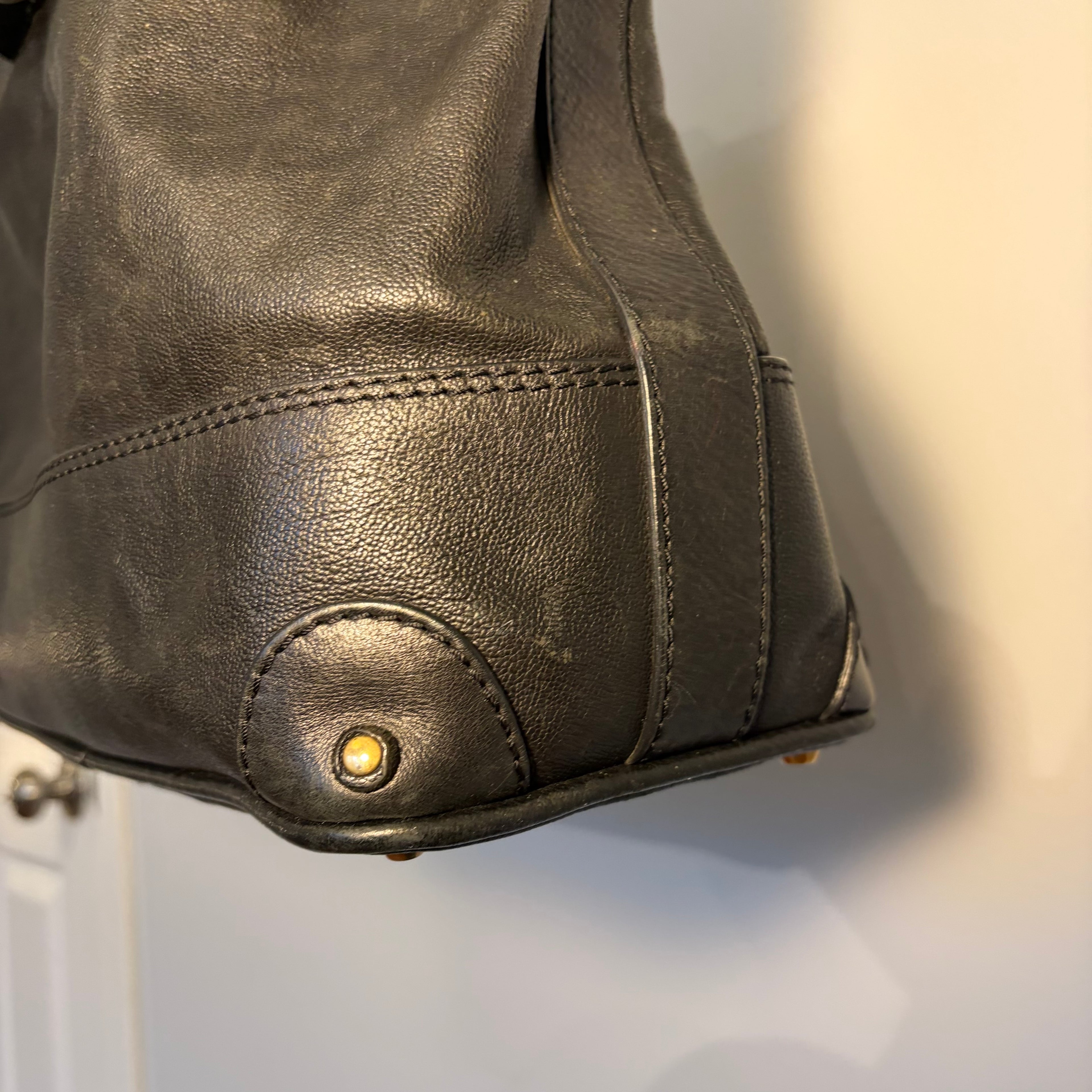 Chloe Kerala Tote Black