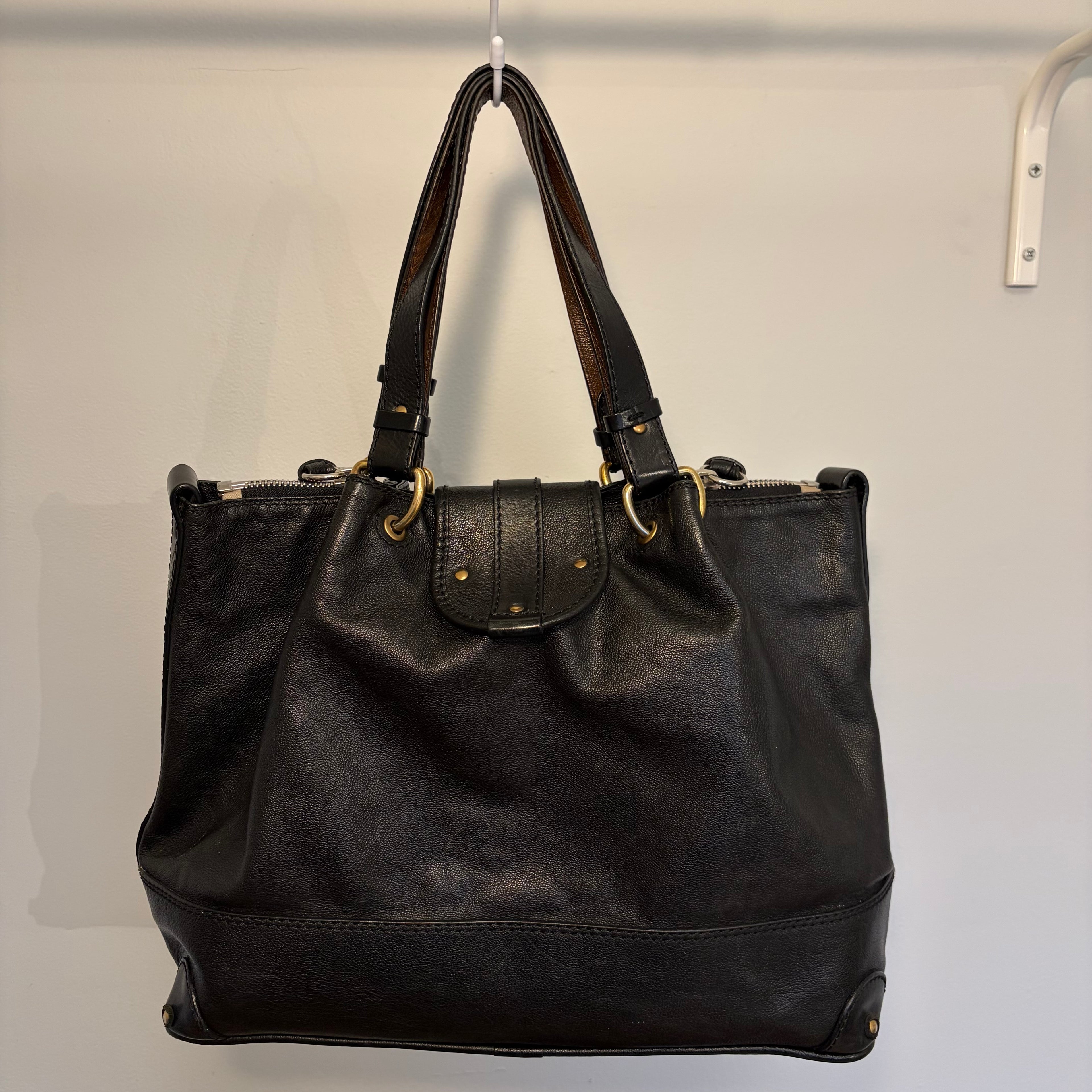 Chloe Kerala Tote Black