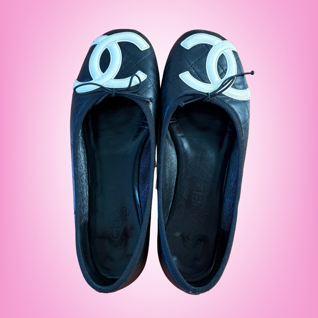 Chanel Cambon Flats Black and White